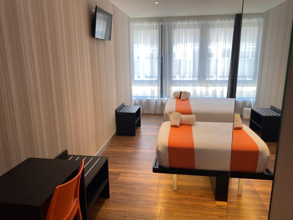 Easyhotel Lisbon Bagian luar foto