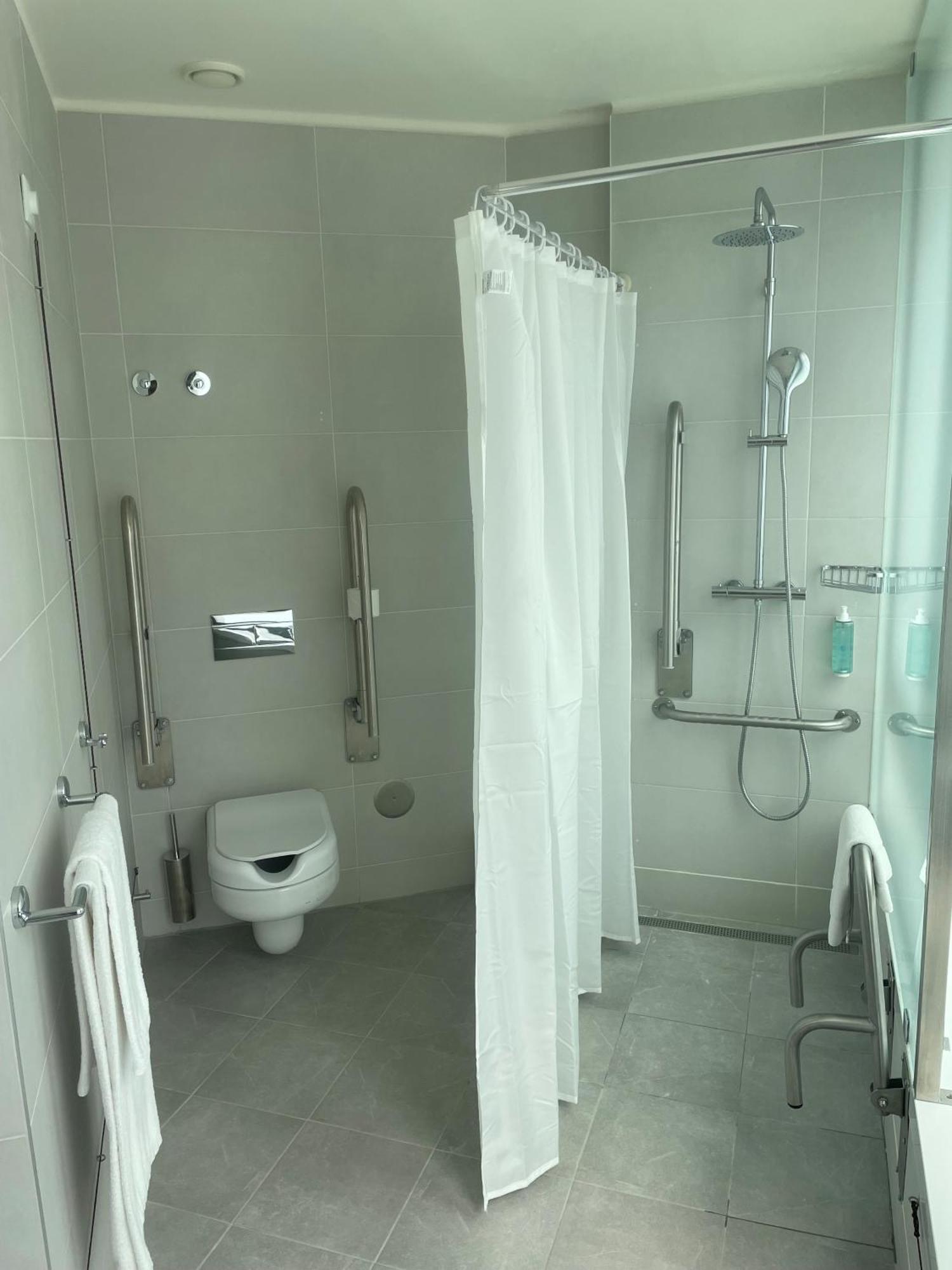 Easyhotel Lisbon Bagian luar foto