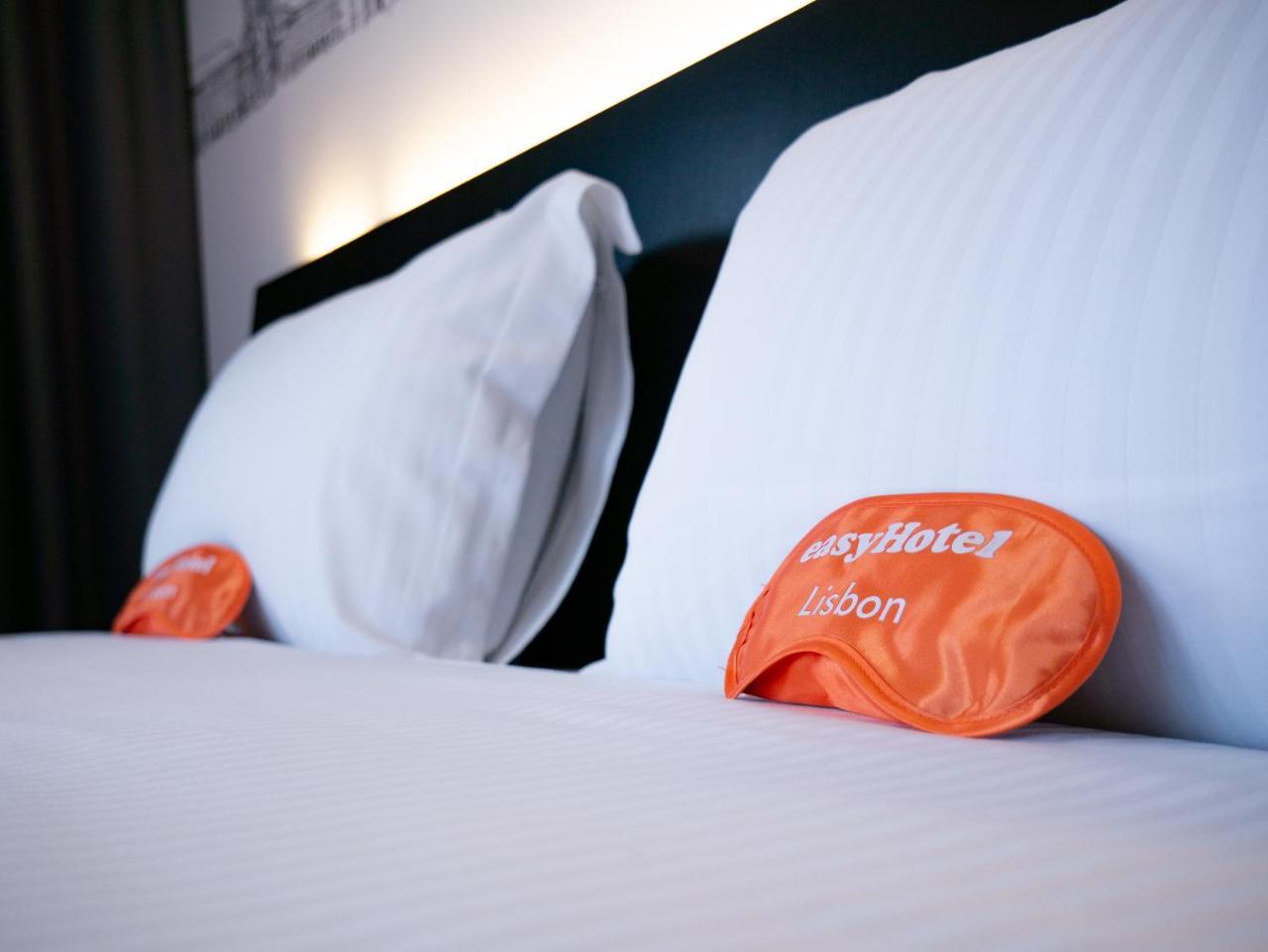 Easyhotel Lisbon Bagian luar foto